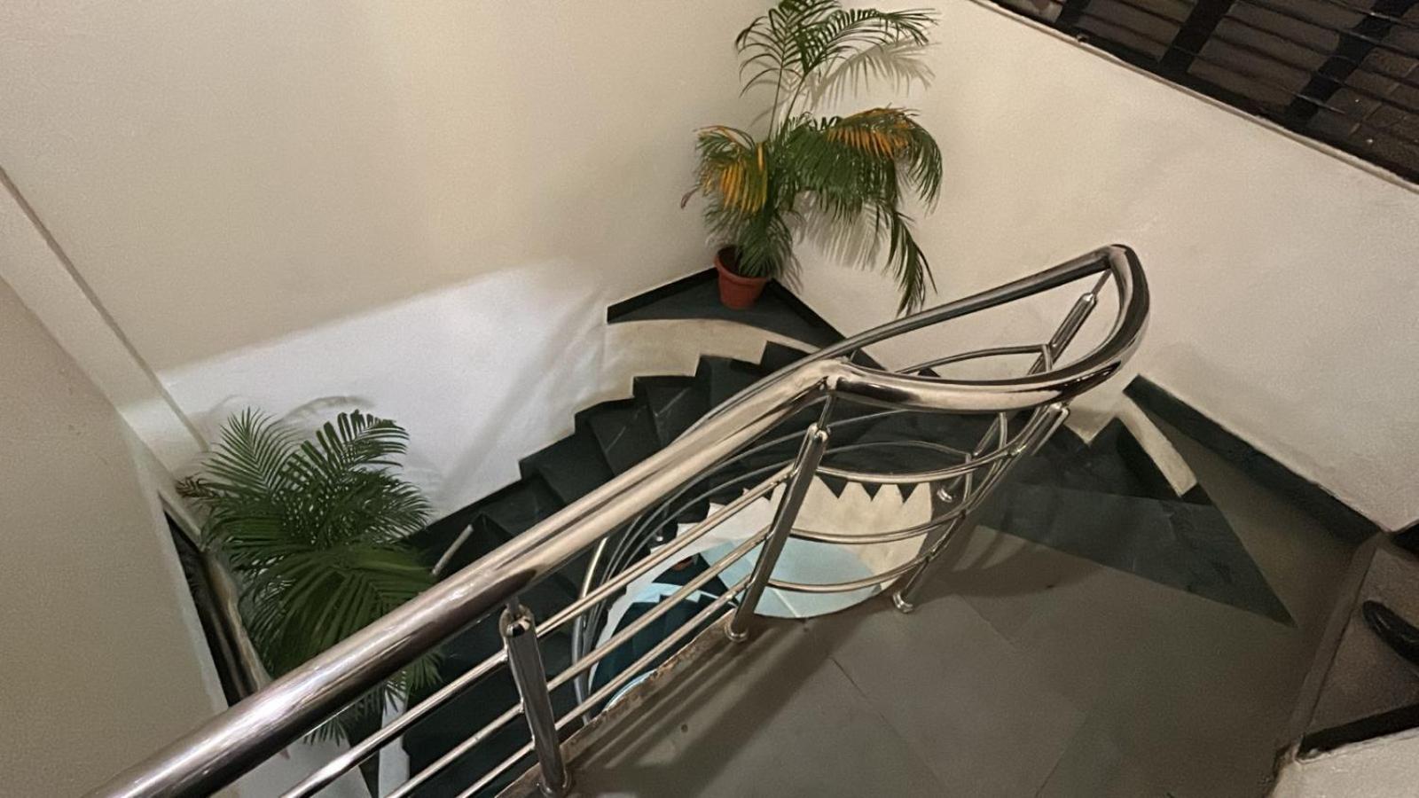 Hotel Empire Ujjain Eksteriør bilde